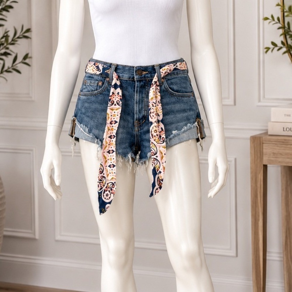We The Free People Denim Cutoff Shorts Distressed Scarf Belt Boho Size 26